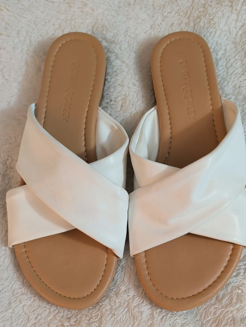 Cynthia Rowley White Crisscross Flat Slide Sandals Size 7.5